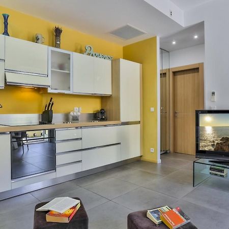 France 82 D - 2 Rooms - Terrace - 1 Min To The Sea Nice Luaran gambar