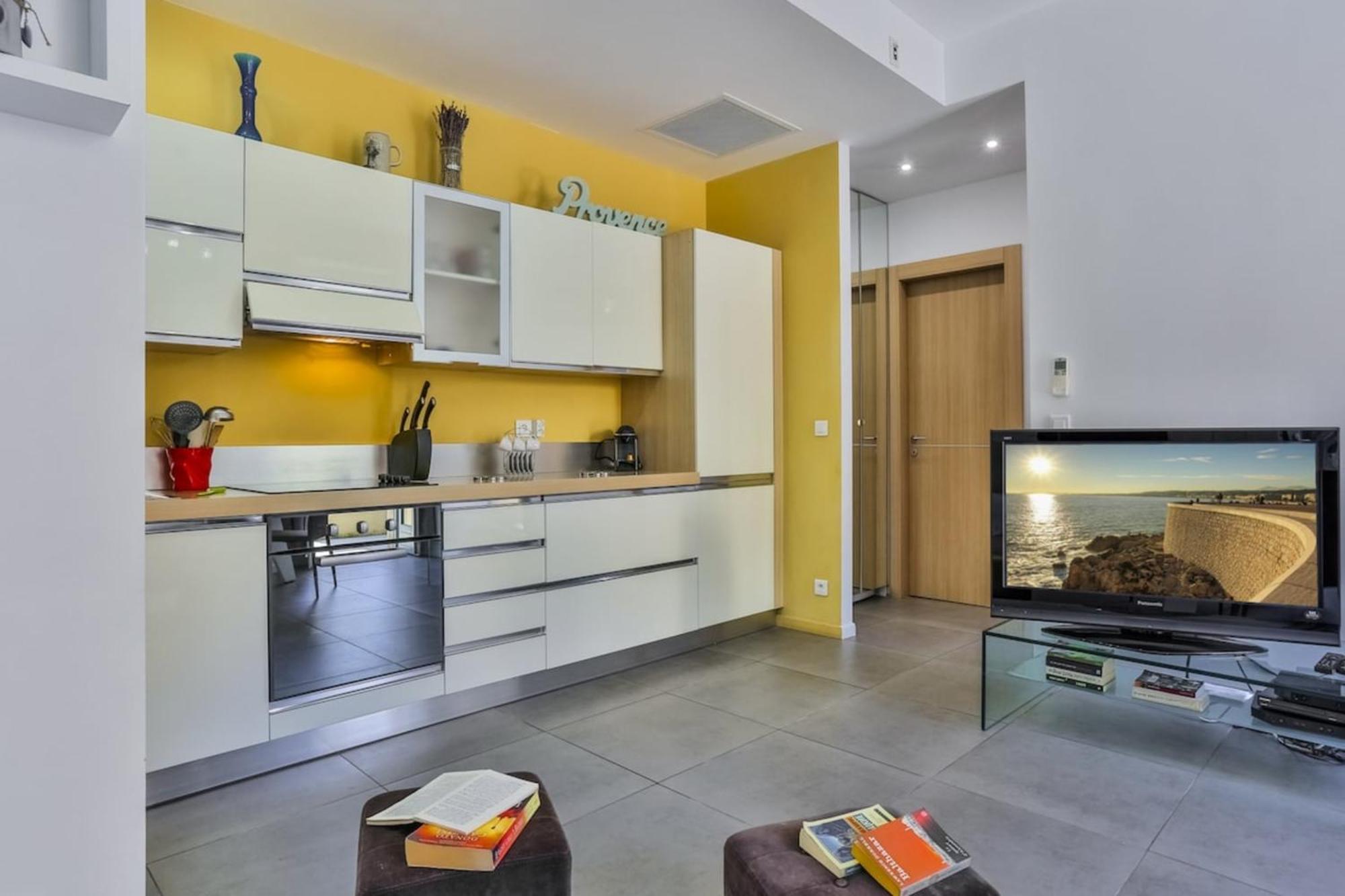 France 82 D - 2 Rooms - Terrace - 1 Min To The Sea Nice Luaran gambar