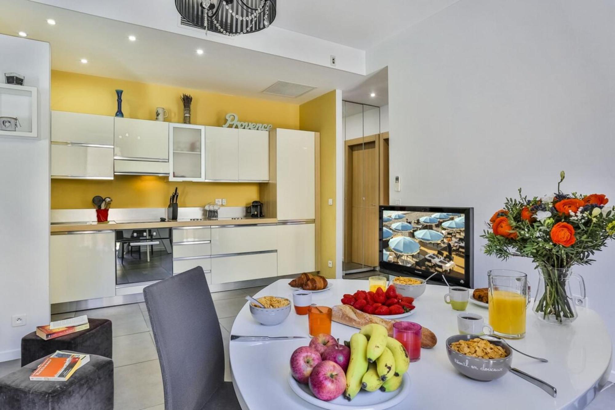 France 82 D - 2 Rooms - Terrace - 1 Min To The Sea Nice Luaran gambar